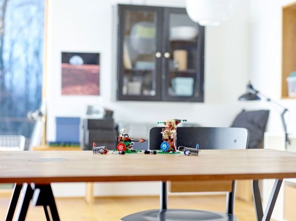 Конструктор LEGO Star Wars Боевые действия: Нападение на спутник Эндора 75238