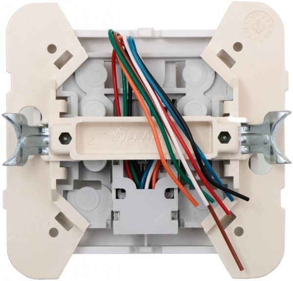 Розетка телефонна Efapel Logus RJ11 білий