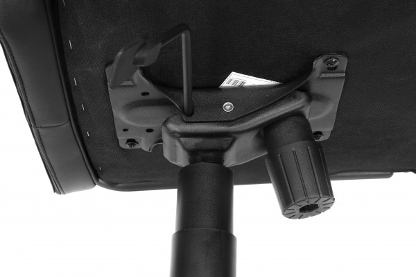 Кресло Nowy Styl Turbo (CH) ECO-30/ECO-31 черно-коричневый 