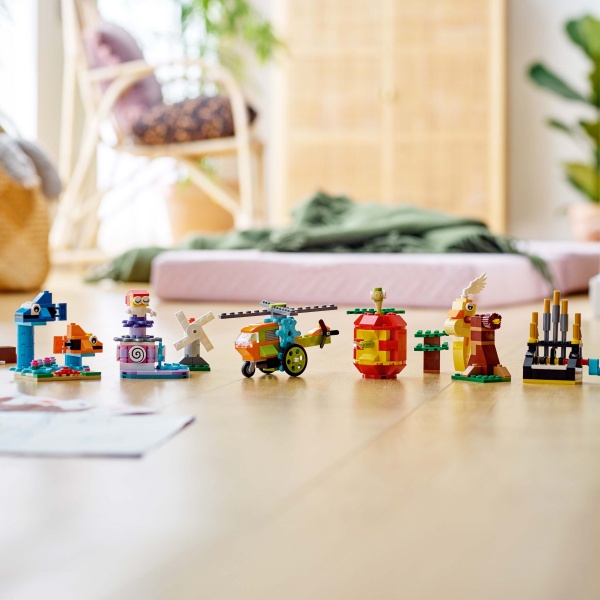 Конструктор LEGO Classic Кубики и функции 11019