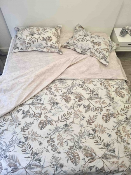 Комплект постільної білизни Міра сімейний Прованс 