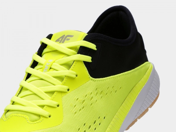 Кроссовки 4F MEN'S SPORTS SHOES OBMS101 D4L22-OBMS101-73N р.46 белый