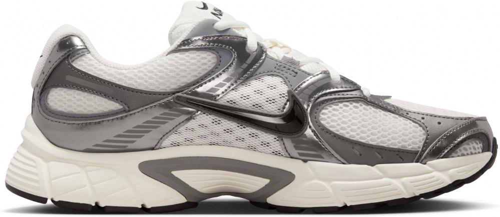 Кросівки чоловічі Nike V5 RNR HJ5228-009 р.45 сірі
