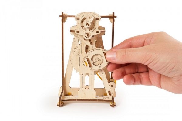 Деревянный 3D-конструктор UGEARS Маятник