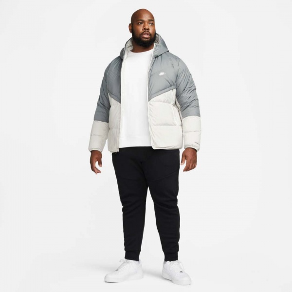 Куртка Nike M NSW SF WINDRUNNER HD JKT DD6795-077 р.XL светло-серый