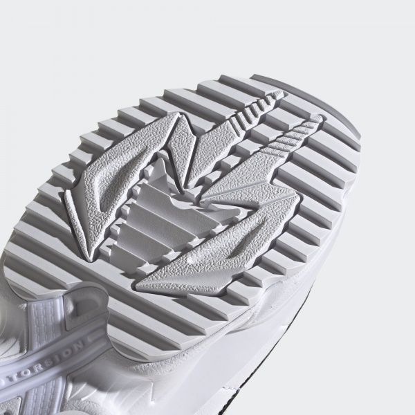 Кроссовки Adidas KIELLOR W EG6920 р.4,5 белый