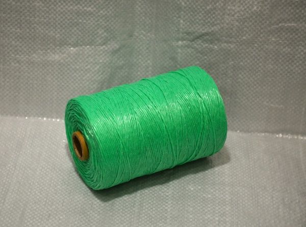 Шпагат поліпропіленовий з УФ-захистом 1 мм в асортименті 0,6 кг