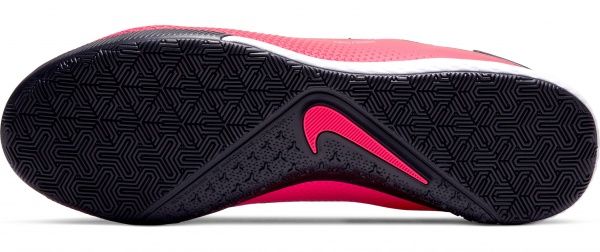 Бутсы Nike REACT PHANTOM VSN 2 PRO DF IC CD4170-606 р. US 10 черный