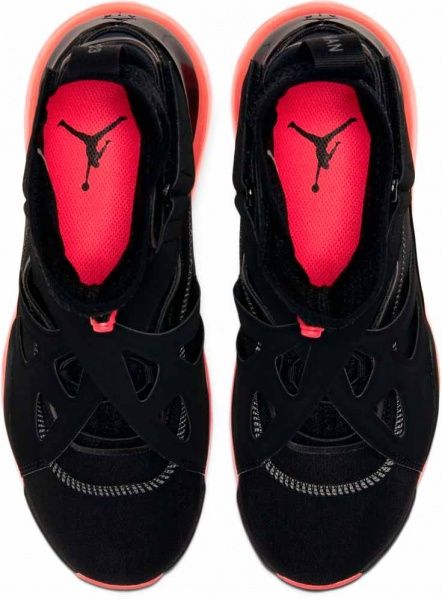 Кроссовки Nike WMNS JORDAN AIR LATITUDE 720 AV5187-006 р.US 8,5 черный