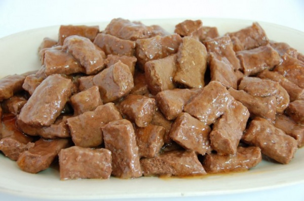 Консерва для всех пород для собак с говядиной