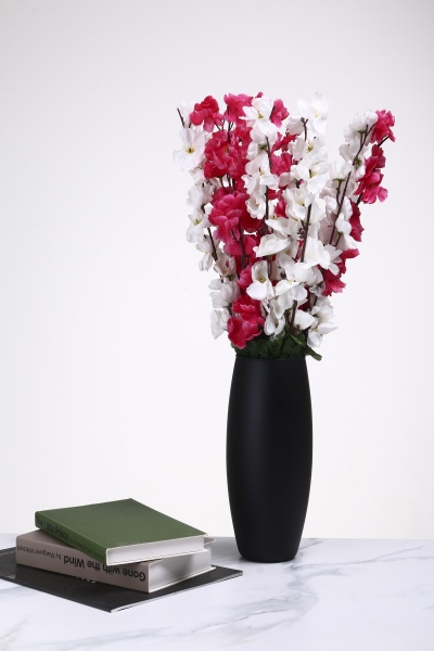 Ваза скляна Soft бочка 25 см чорна 