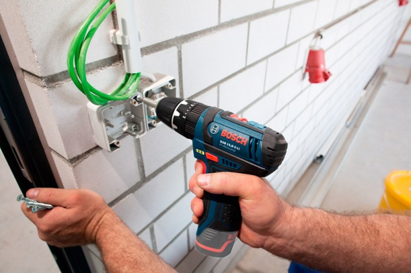 Шуруповерт акумуляторний Bosch Professional GSB 10,8-2-LI 06019B6901