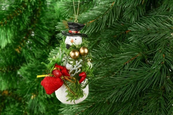 Подвеска Снеговик с подарком 15 см DL201673  