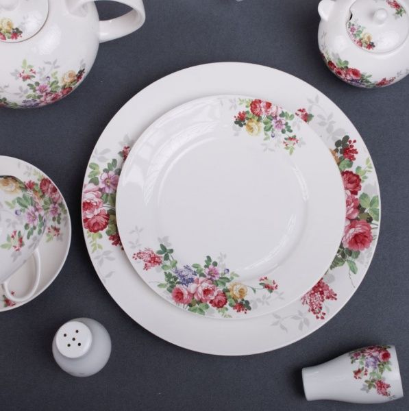 Тарілка обідня Madelaine Color 26,5 см Astera