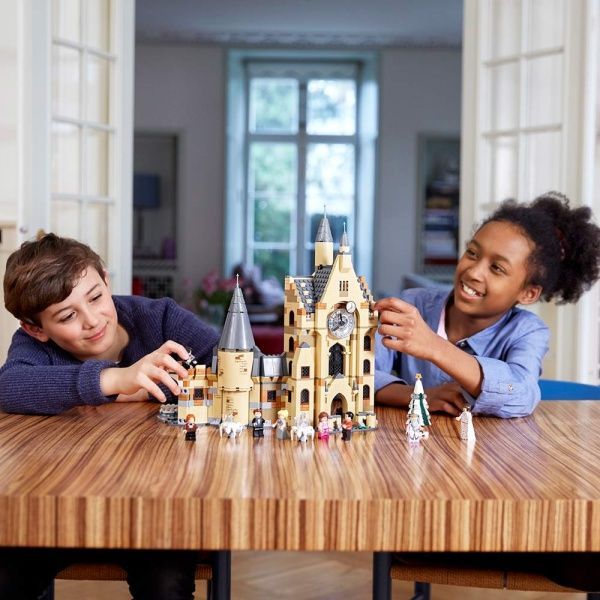 Конструктор LEGO Harry Potter Часовая башня в Хогвартсе 75948