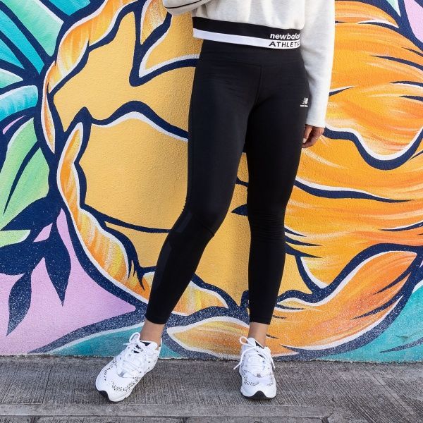 Лосини New Balance WP01524BK XS чорний