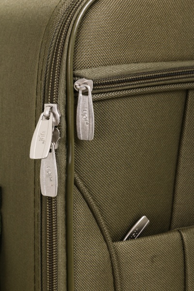 Чемодан 30 л зеленый KX22003 51х35х17 см 