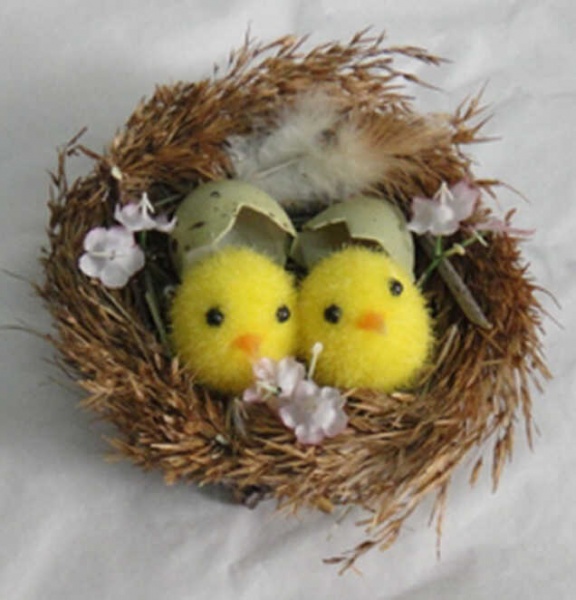Декорация пасхальная цыплята на гнезде A51008C-7 10 см