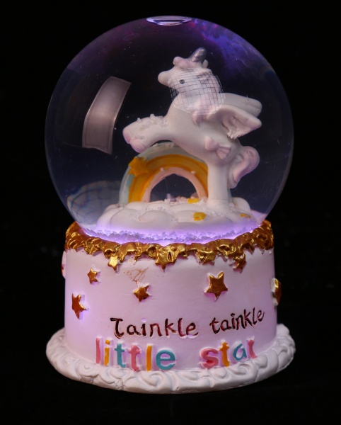 Сувенир новогодний с подсветкой шар снежный единорог 1828-65 светодиодная (LED) 