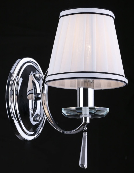 Бра Globo 1x60 Вт E14 69032W