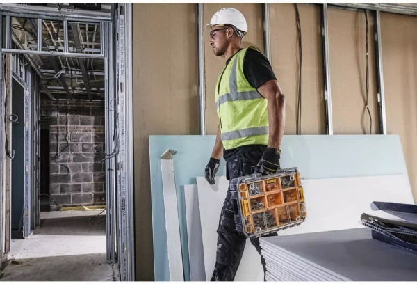 Контейнер-органайзер для мелких деталей для лотков DeWalt 44