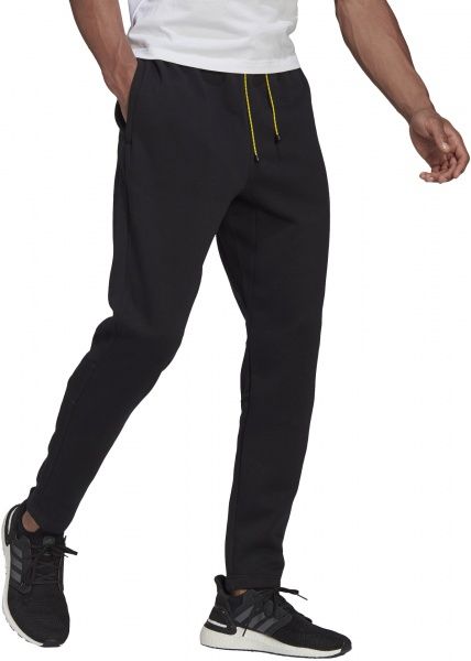 Брюки Adidas M STREET Q1 PT GL5694 р. M черный