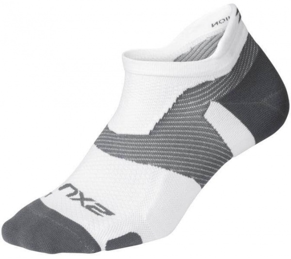 Шкарпетки 2XU Vectr LightCushion NoShow Sock р.S UA5042e_WHT/GRY р.35-37,5 білий