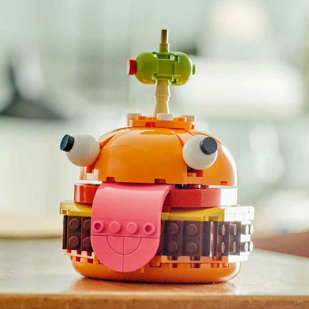 Конструктор LEGO Fortnite Durrr Burger 77070