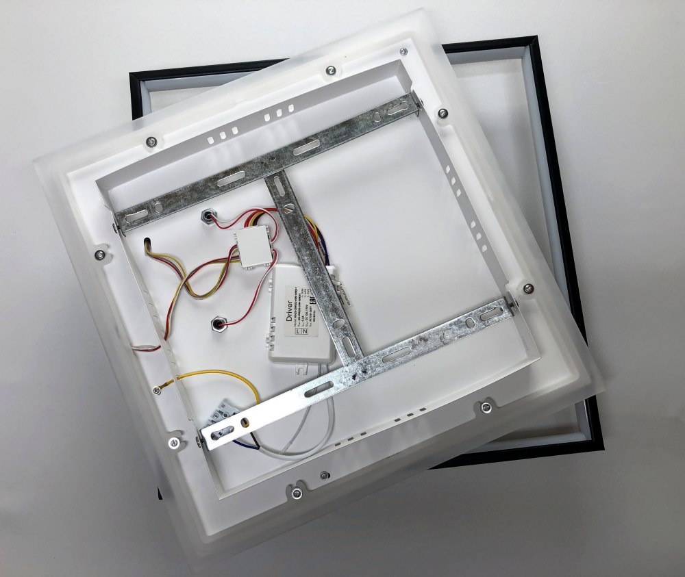 Люстра светодиодная Luminaria 4x100 Вт LED-модуль бело-черный GEOMETRIA DOWNLIGHT 100W 2S