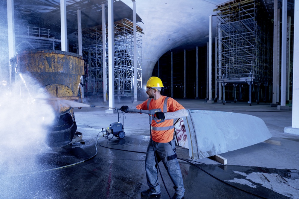 Мойка высокого давления Karcher HD 6/15-4 M Classic 1.367-900.0