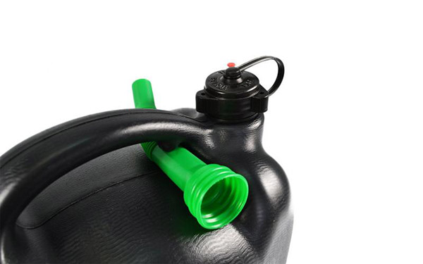 Канистра пластиковая Bottari с лейкой 28062-IS 10 л