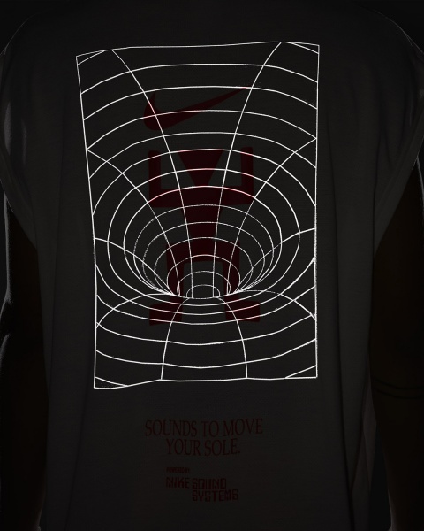 Майка Nike NSW TREND SLVLS TOP DX0055-030 р.S белый