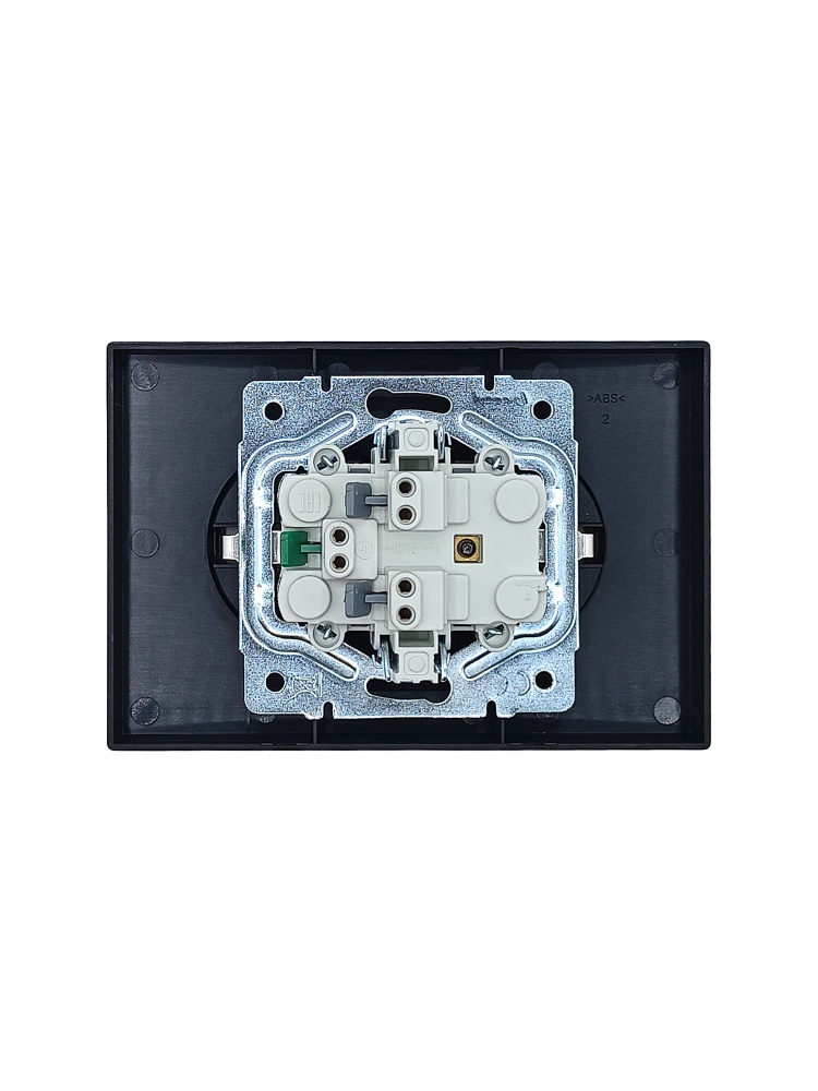 Розетка подвійна побутова із заземленням HausMark Juna чорний