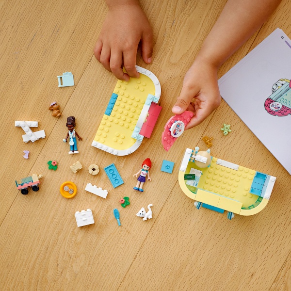 Конструктор LEGO Friends Ветеринарна клініка 41695