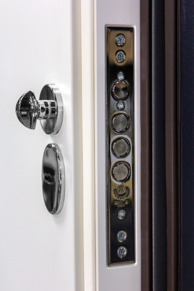 Двері вхідні Булат Статус 245 графіт матовий / білий супермат 2050x850 мм праві