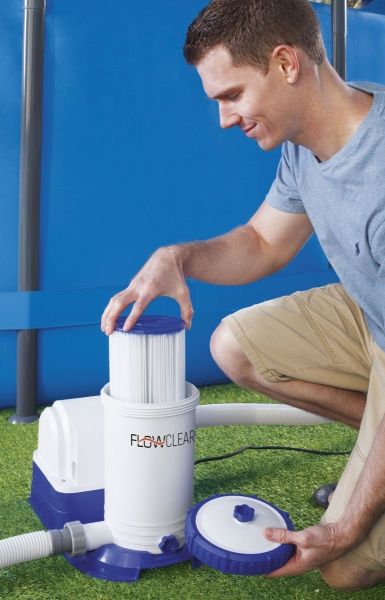 Фильтр-насос для бассейна Bestway электрический 9463 л/час 58221