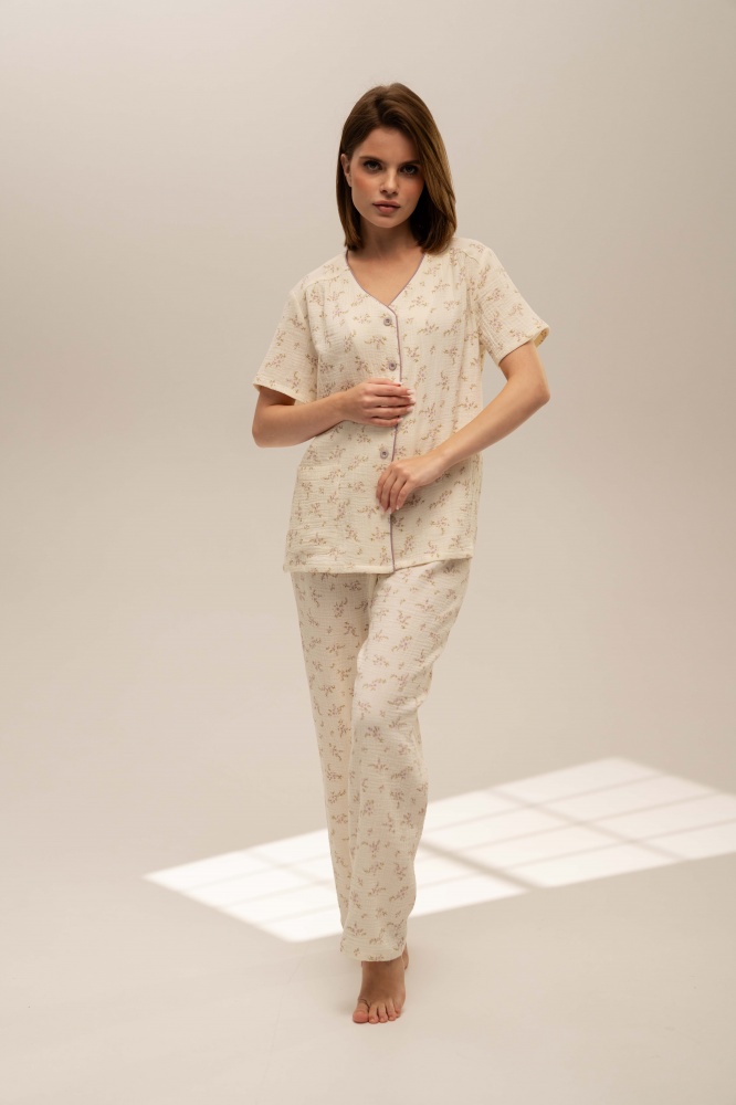 Пижама женская German Volf цветочный принт р. М молочный с принтом