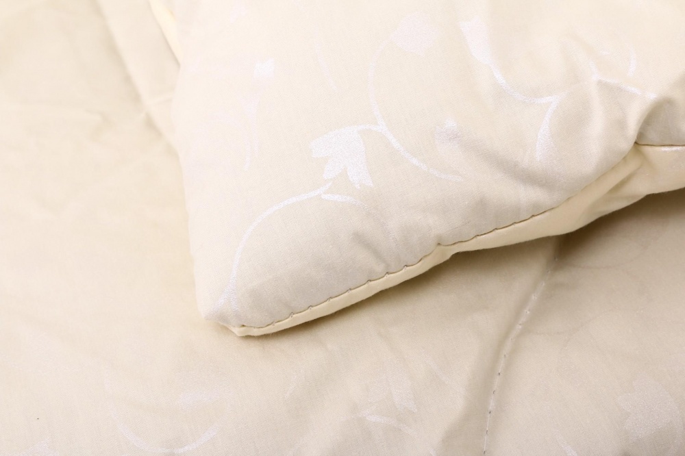 Одеяло верблюжа стеганая 190x205 см Ярослав бежевый