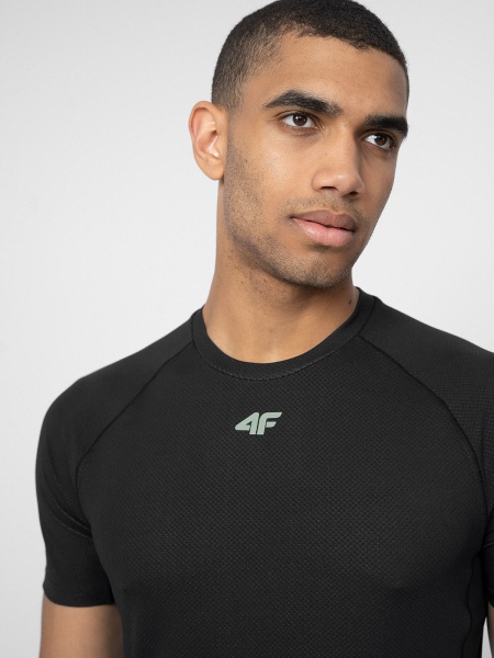 Футболка 4F TSHIRT FNK M171 4FSS23TFTSM171-20S р.S черный