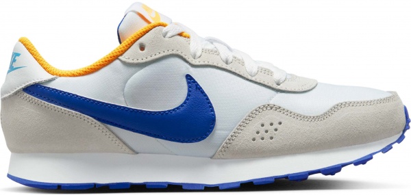 Кросівки Nike MD VALIANT CN8558-110 р.36 білий