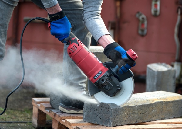 Болгарка (угловая шлифмашина) SKIL AG1E9791AB