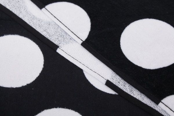 Полотенце Белые горохи 75x150 см черный с белым Home Line 