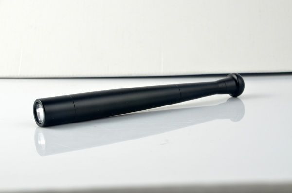 Фонарь Treker LP-8392B черный