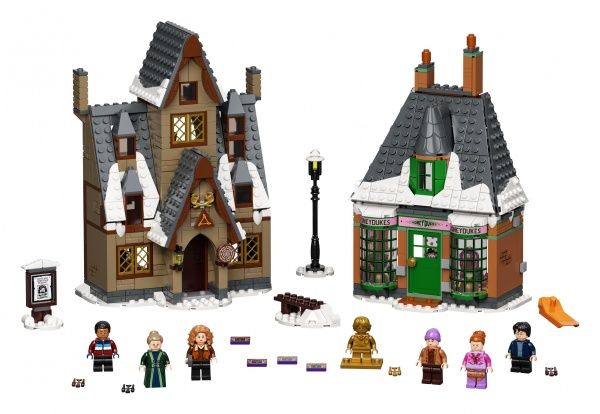 Конструктор LEGO Harry Potter Прогулянка до села Гоґсмід 76388
