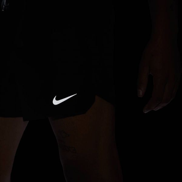 Шорты Nike M NK DF CHALLENGER SHORT 5BF CZ9062-010 р. M черный