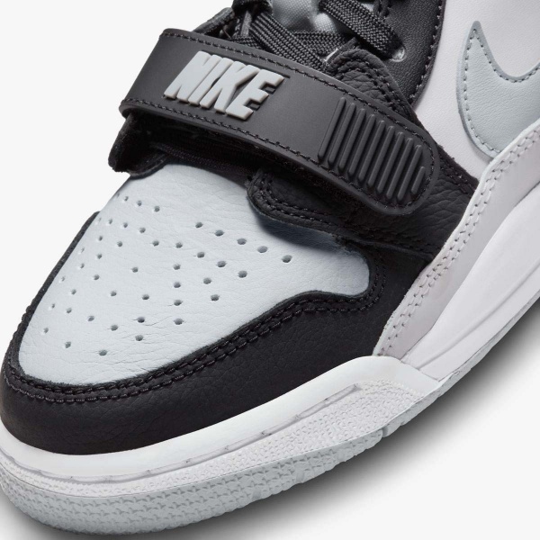 Кроссовки Nike AIR JORDAN LEGACY 312 LOW (GS) CD9054-105 р.36,5 белый