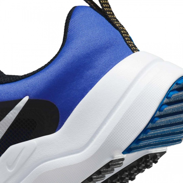 Кроссовки Nike DOWNSHIFTER 12 DM4194-006 р.38,5 черный