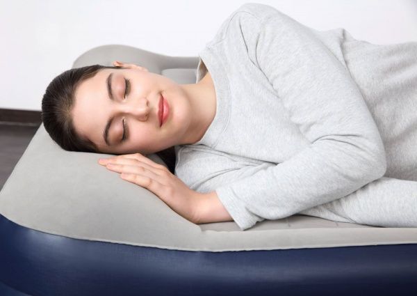 Матрас надувной Bestway Queen с электронасосом 203x152 см синий с серым 67690