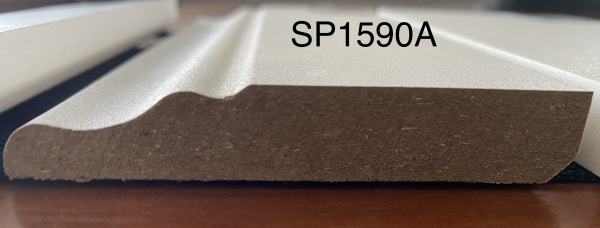 Плинтус Австрийский белый silk 15х90х2400 мм 