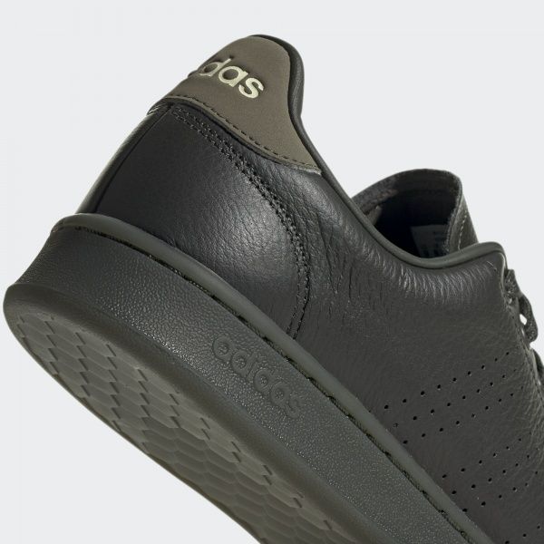 Кросівки Adidas ADVANTAGE EG3768 р.9 зелений